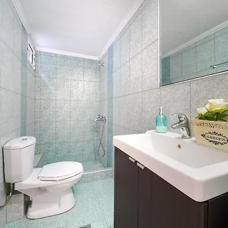 Διαμέρισμα Golden Beachside Terrace *