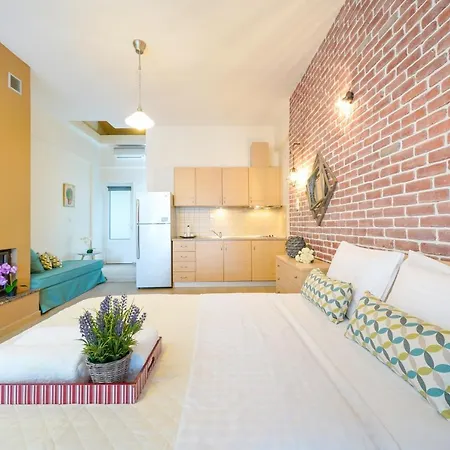 Golden Beachside Terrace * Χρυσή Αμμουδιά