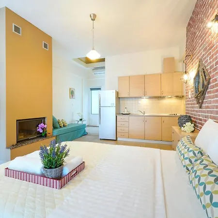 Golden Beachside Terrace * Χρυσή Αμμουδιά