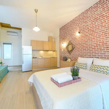 Golden Beachside Terrace Χρυσή Αμμουδιά