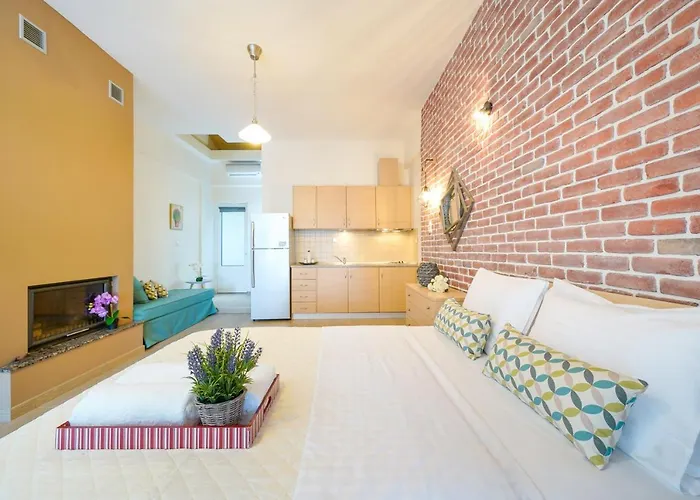 Golden Beachside Terrace * Χρυσή Αμμουδιά