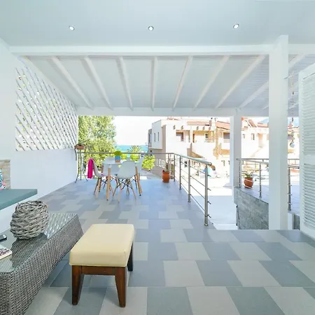 Lejlighed Golden Beachside Terrace *